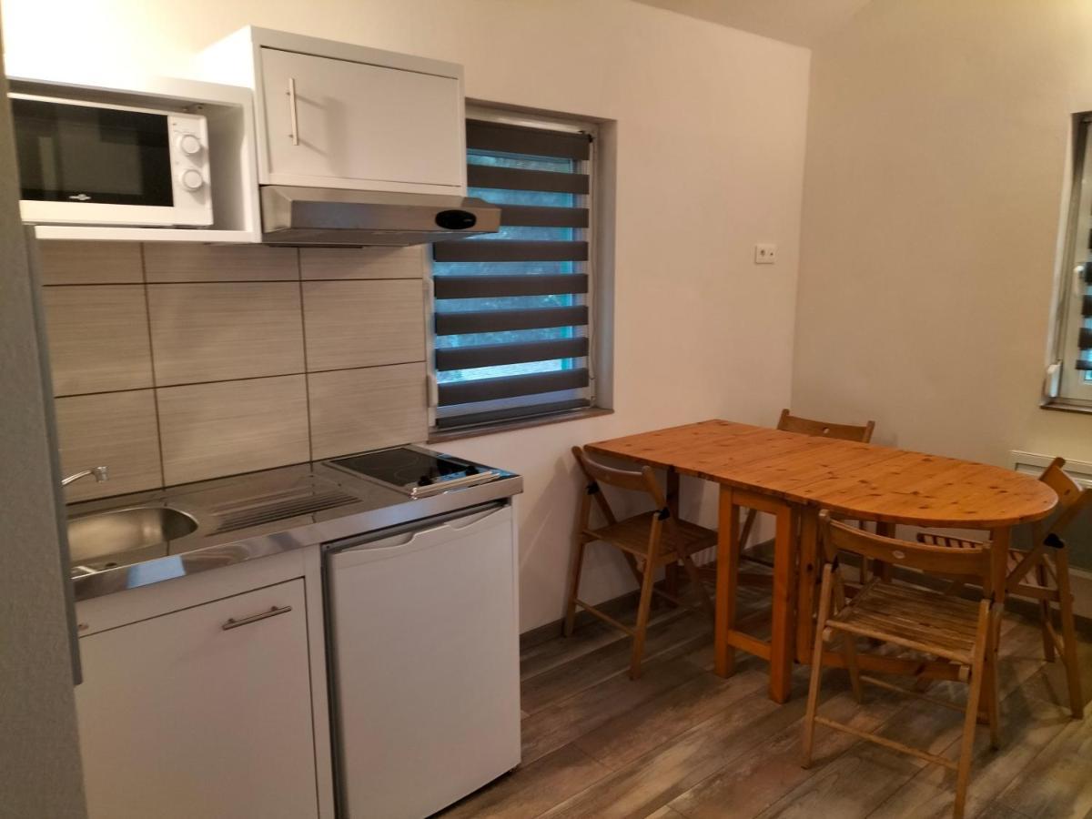 Les Acacias Courte Et Longue Duree Aparthotel Bischoffsheim